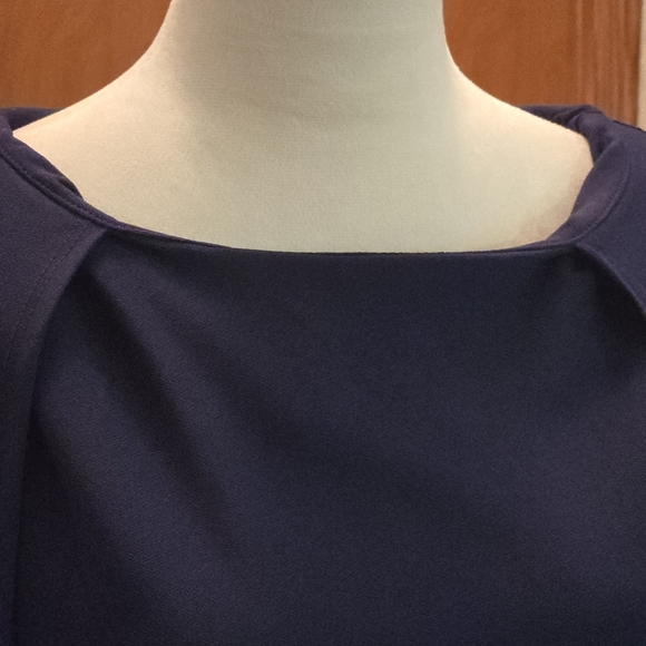 IMAN Global Chic Midnight Blue Caped Shell Top Women's XL Scoop Neck Modern Chic - Picture 5 of 11